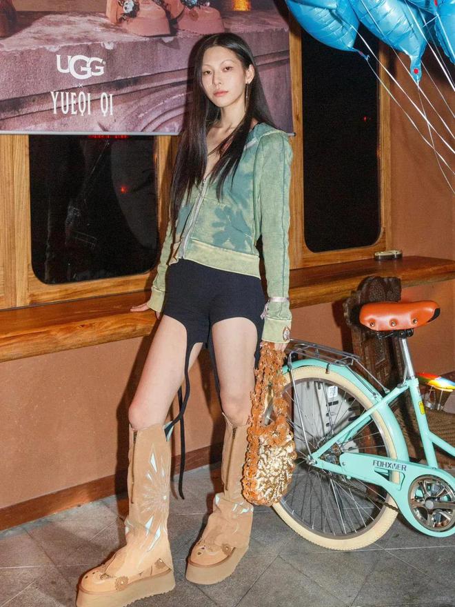 526秋冬时尚休闲女鞋单品趋势预测AG旗舰厅登录首页赋能自然--2